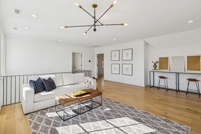 1213 Lavada Pl, Brentwood, TN 37027