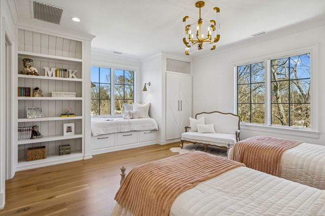 1213 Lavada Pl, Brentwood, TN 37027