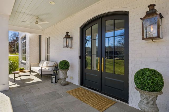 1213 Lavada Pl, Brentwood, TN 37027