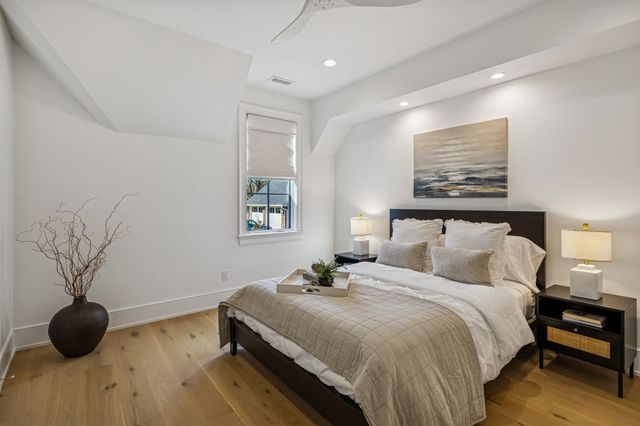 1213 Lavada Pl, Brentwood, TN 37027