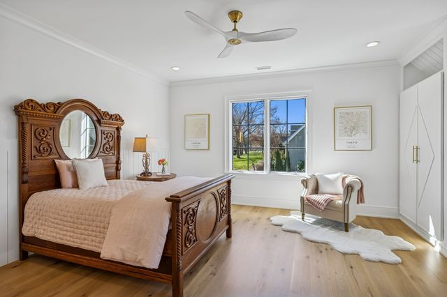 1213 Lavada Pl, Brentwood, TN 37027