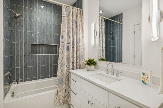 1213 Lavada Pl, Brentwood, TN 37027