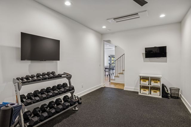 1213 Lavada Pl, Brentwood, TN 37027