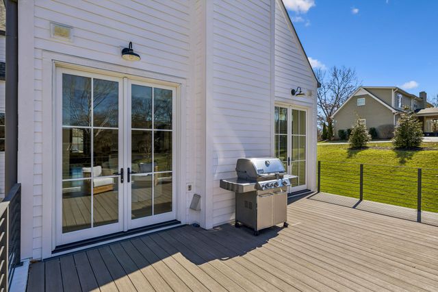 1213 Lavada Pl, Brentwood, TN 37027