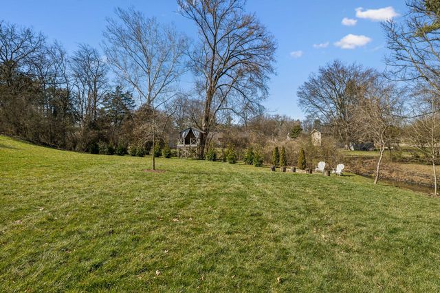 1213 Lavada Pl, Brentwood, TN 37027