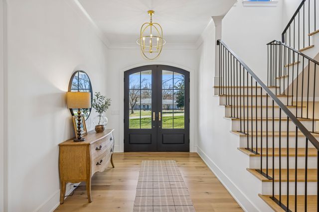 1213 Lavada Pl, Brentwood, TN 37027