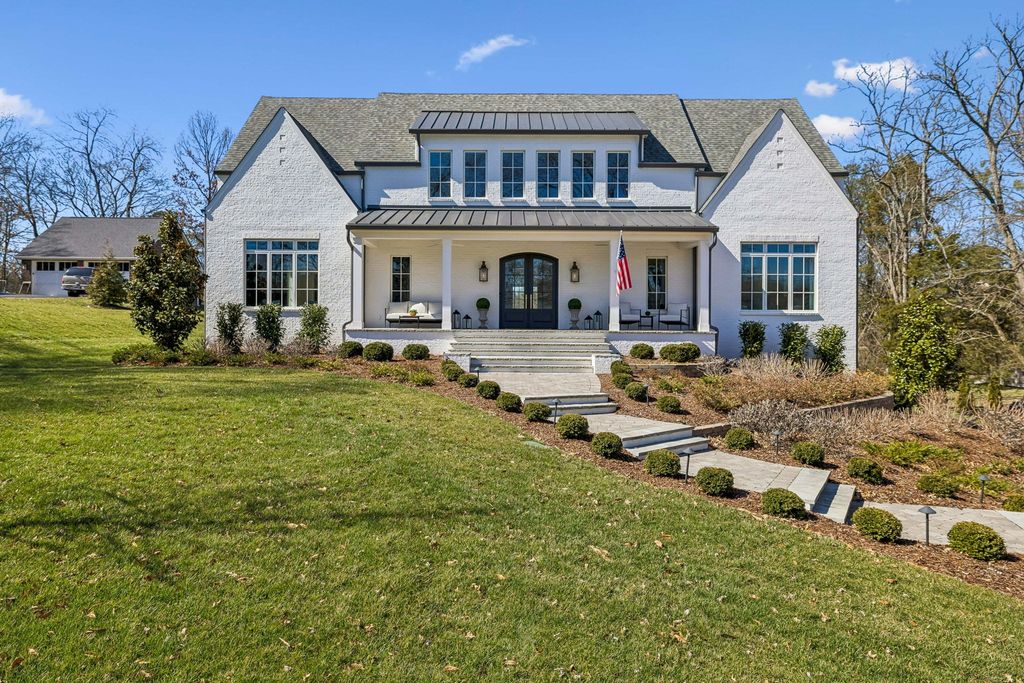 1213 Lavada Pl, Brentwood, TN 37027