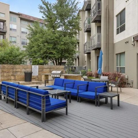810 W St. johns Ave 1267, Austin, TX 78752