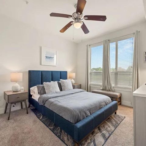 810 W St. johns Ave 1267, Austin, TX 78752