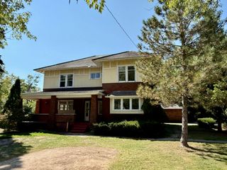 513 E Cass Street, Cadillac, MI 49601