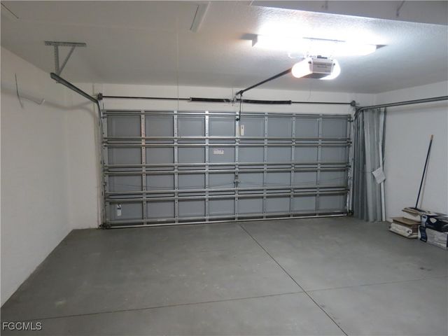 4145 SW 9th AVE, Cape Coral, FL 33914