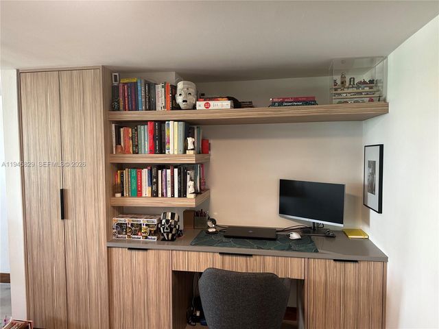 1455 West Ave 503, Miami Beach, FL 33139