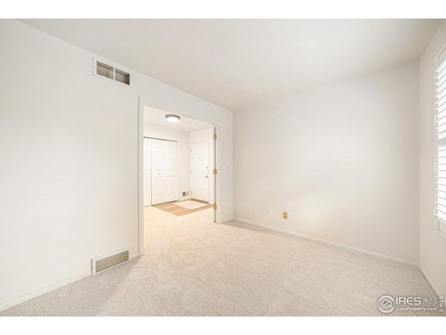 1448 Elmhurst Ct, Longmont, CO 80503