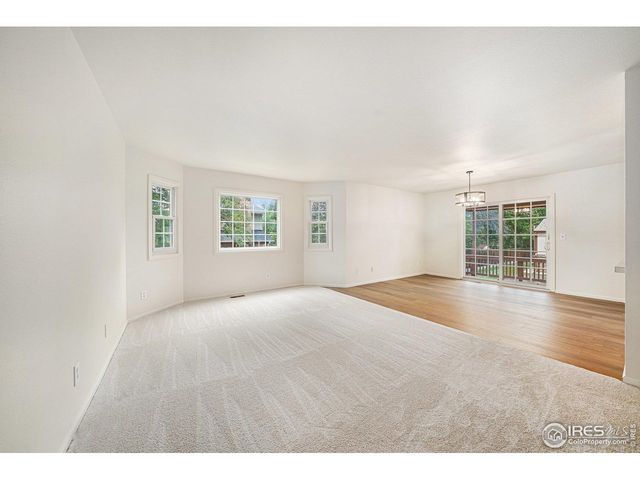 1448 Elmhurst Ct, Longmont, CO 80503