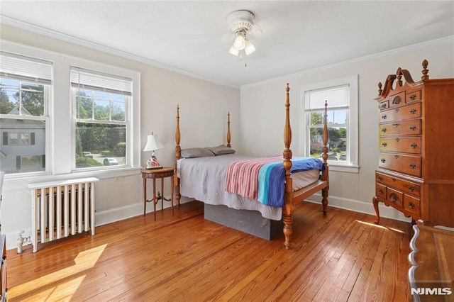 142 Kensington Avenue, Norwood, NJ 07648