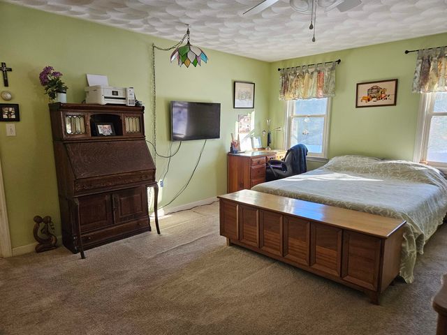 7 Chapman Way, Exeter, NH 03833