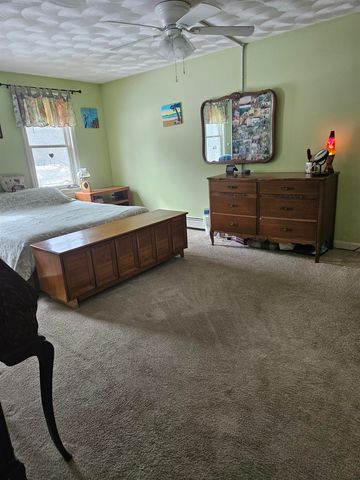 7 Chapman Way, Exeter, NH 03833