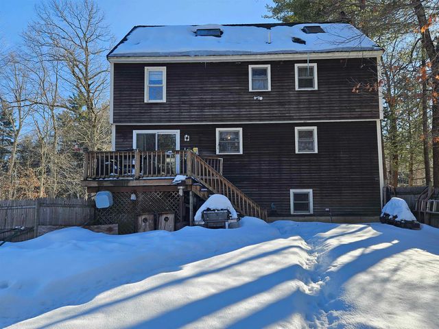 7 Chapman Way, Exeter, NH 03833