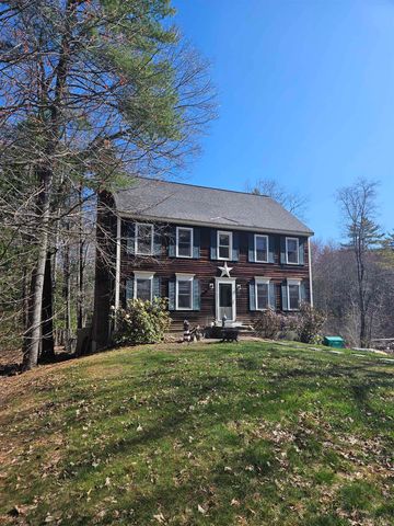 7 Chapman Way, Exeter, NH 03833