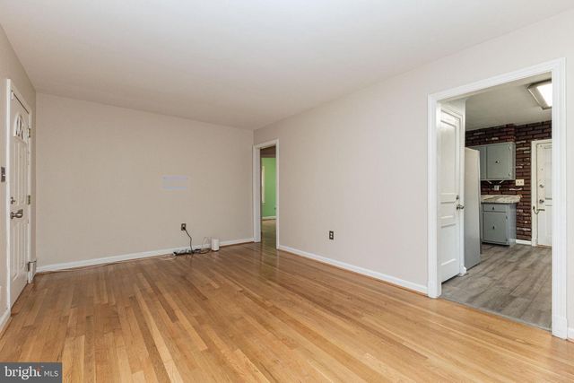 3903 73RD AVE, Hyattsville, MD 20784
