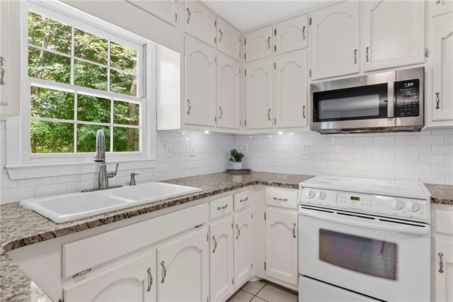 2109 Shay Court, Buford, GA 30519