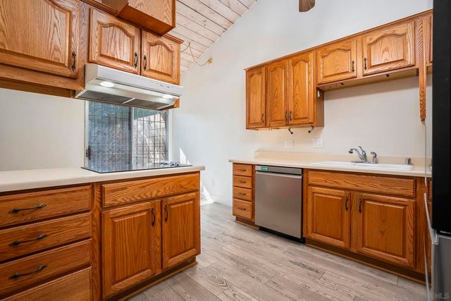 513 Shady Ln B, El Cajon, CA 92021