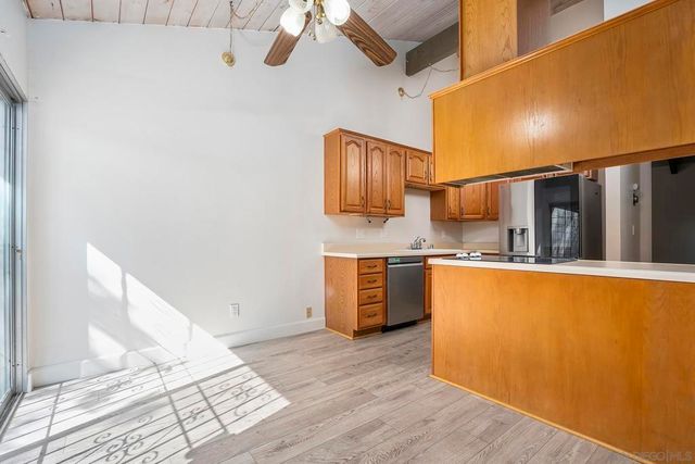 513 Shady Ln B, El Cajon, CA 92021