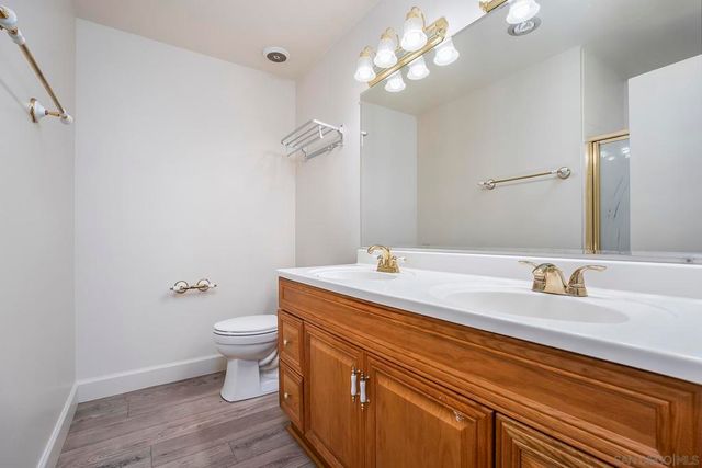 513 Shady Ln B, El Cajon, CA 92021