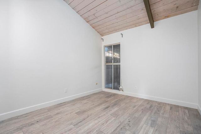 513 Shady Ln B, El Cajon, CA 92021
