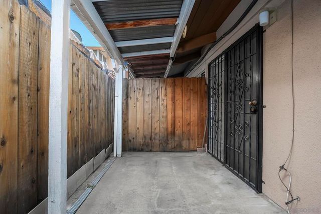 513 Shady Ln B, El Cajon, CA 92021