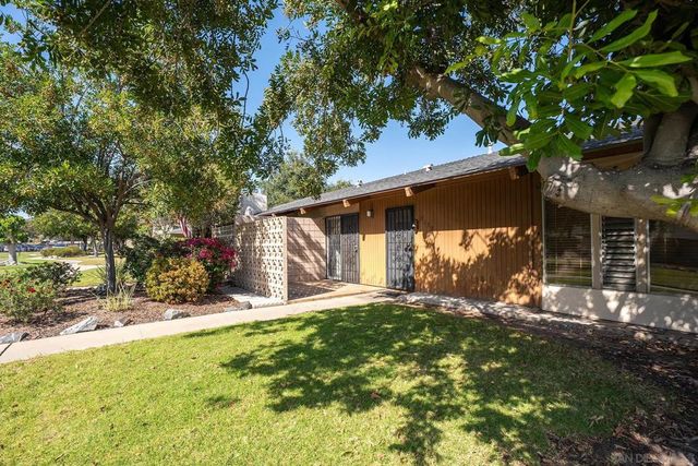 513 Shady Ln B, El Cajon, CA 92021