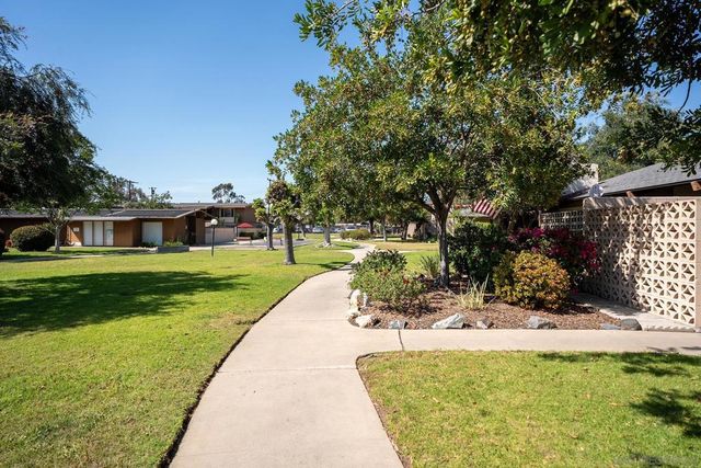 513 Shady Ln B, El Cajon, CA 92021