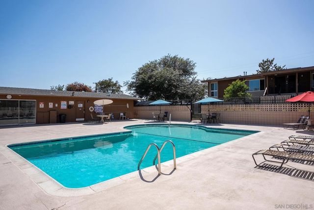 513 Shady Ln B, El Cajon, CA 92021