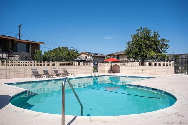 513 Shady Ln B, El Cajon, CA 92021