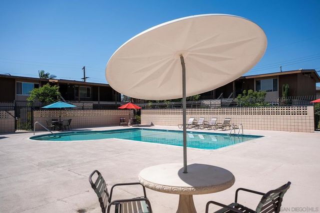 513 Shady Ln B, El Cajon, CA 92021