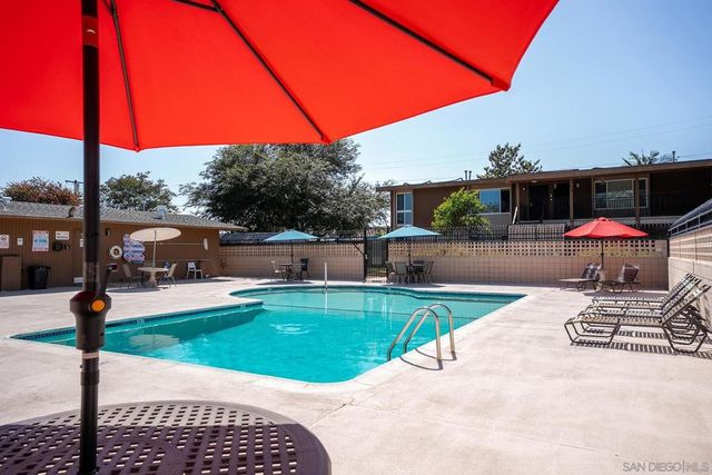 513 Shady Ln B, El Cajon, CA 92021