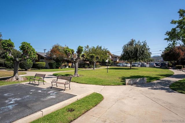 513 Shady Ln B, El Cajon, CA 92021