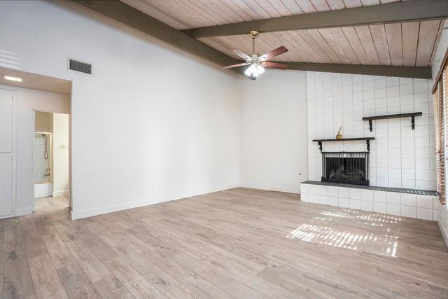 513 Shady Ln B, El Cajon, CA 92021