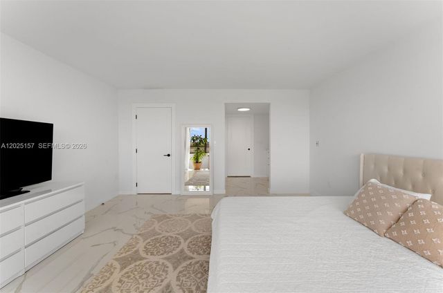 3 Grove Isle Dr C803, Miami, FL 33133