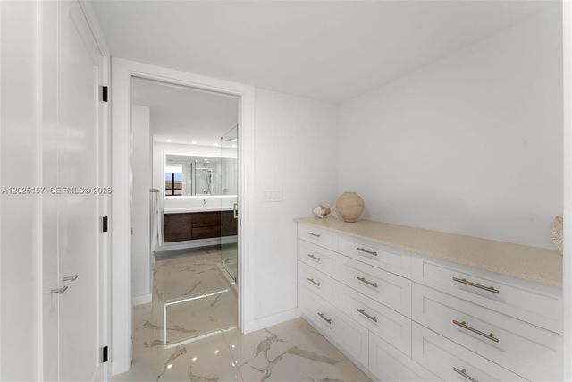 3 Grove Isle Dr C803, Miami, FL 33133