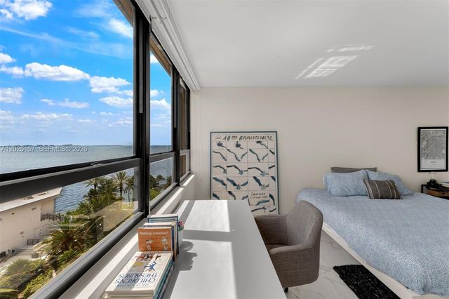 3 Grove Isle Dr C803, Miami, FL 33133