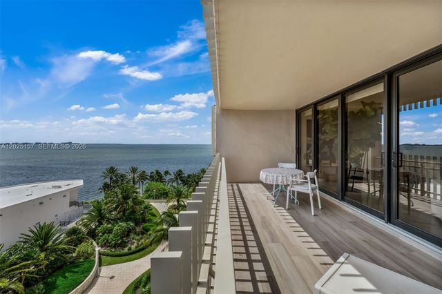 3 Grove Isle Dr C803, Miami, FL 33133