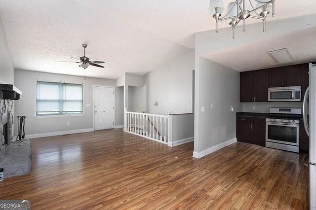 8955 Ochil Lane, Winston, GA 30187