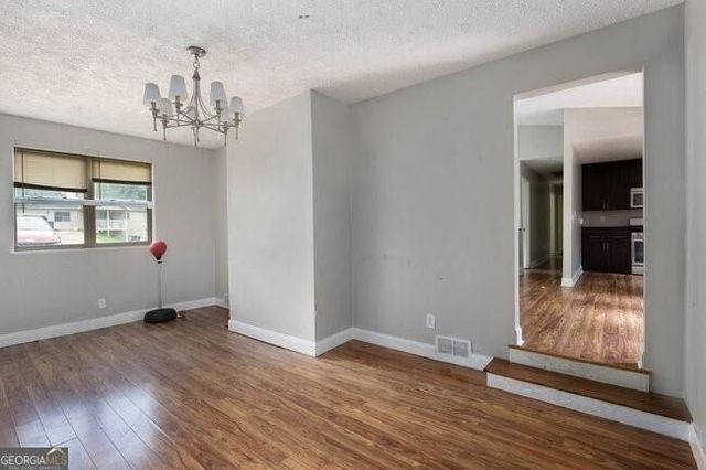 8955 Ochil Lane, Winston, GA 30187
