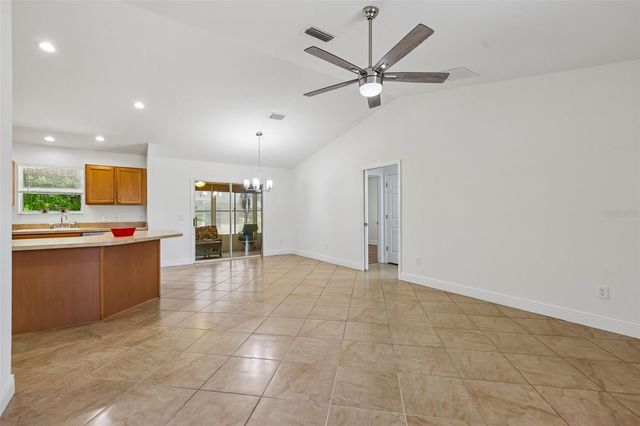 1000 KENOVA AVENUE, The Villages, FL 32162