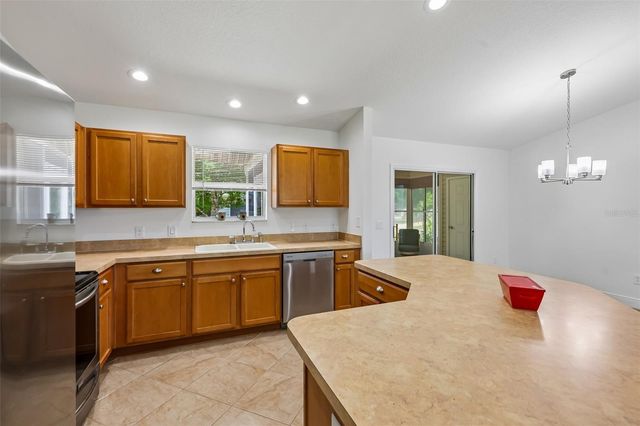 1000 KENOVA AVENUE, The Villages, FL 32162