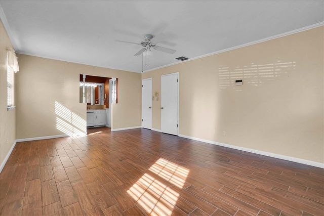 1114 NW Beacontree Dr, Lawton, OK 73505