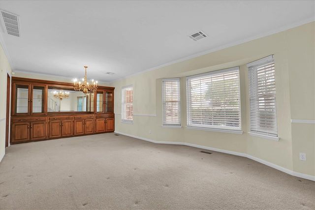 1114 NW Beacontree Dr, Lawton, OK 73505