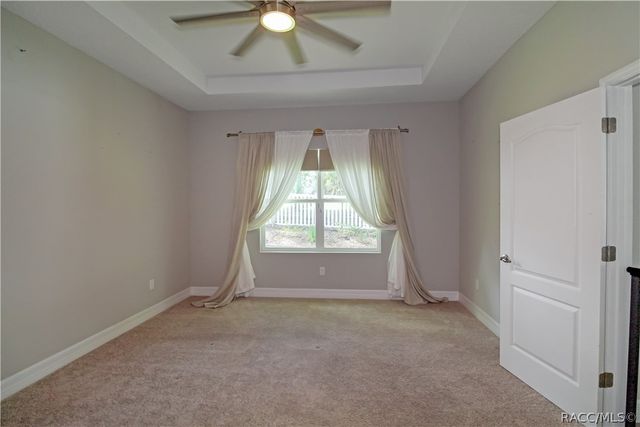 1012 W Geneva Place, Citrus Springs, FL 34434
