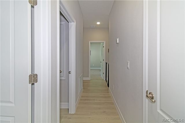 1012 W Geneva Place, Citrus Springs, FL 34434
